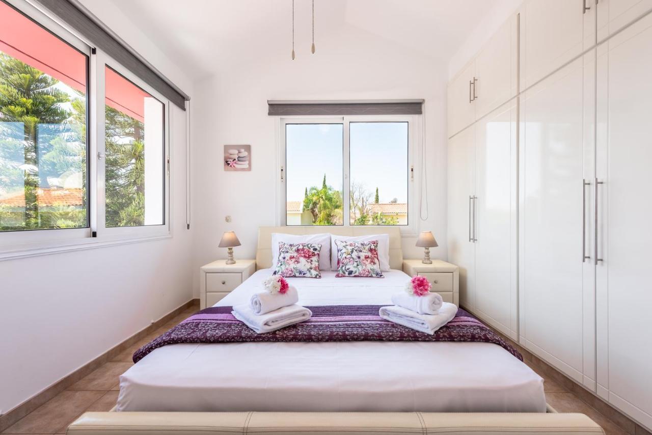 Villa Willow Mandali By Ezoria Villas Protaras Exterior foto